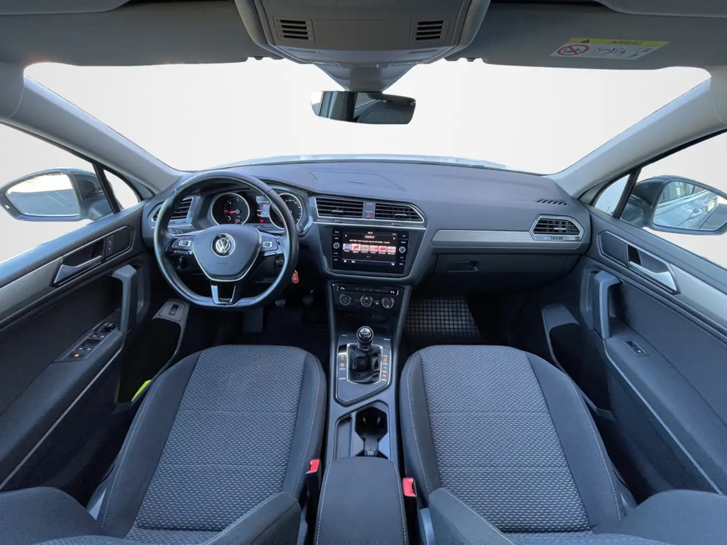 Volkswagen Tiguan Allspace Comfortline 2.0 TDI LED+ACC+APP Weiß - 2