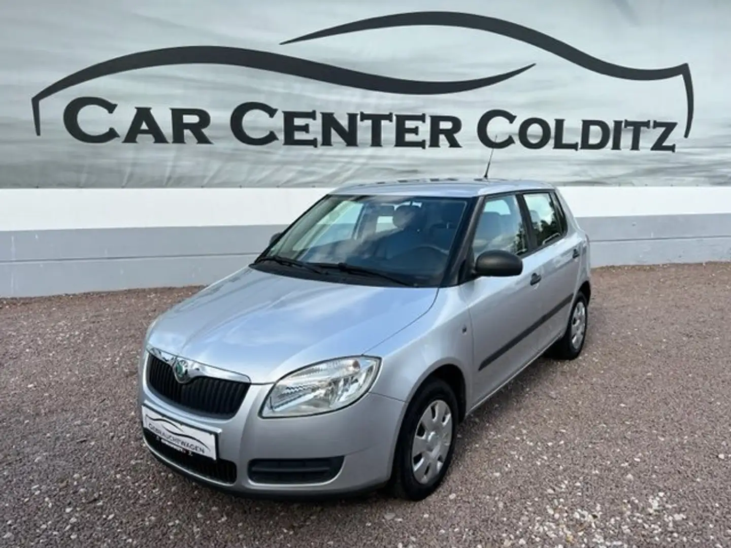 Skoda Fabia Fabia 1.2l 51 kW Classic*ZV*Sitzheizung* Plateado - 1