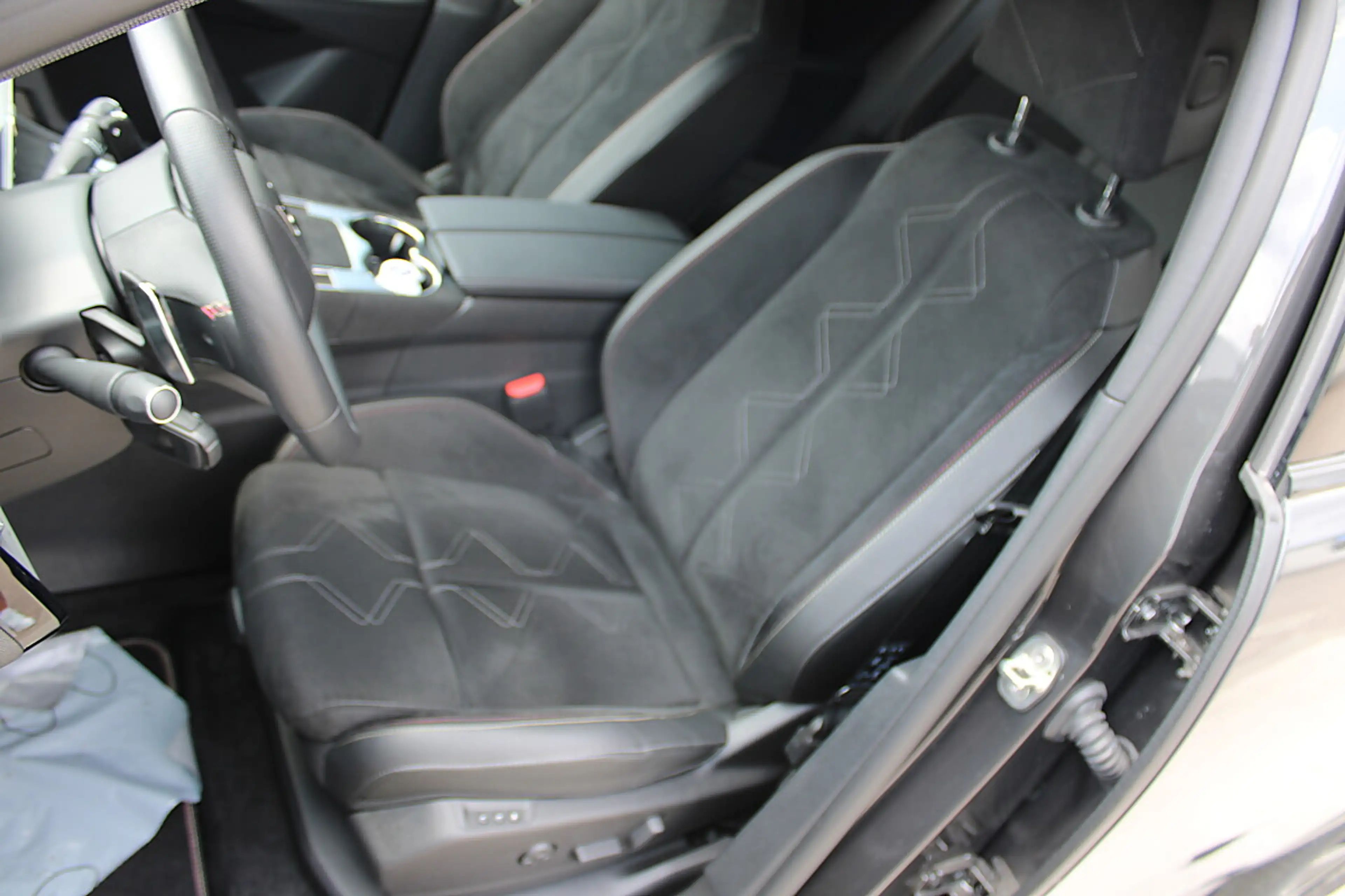 DS Automobiles DS 7 Crossback DS 7 7 1.5 BlueHDi 130 FAP Performance Line+ S&... — photo 12