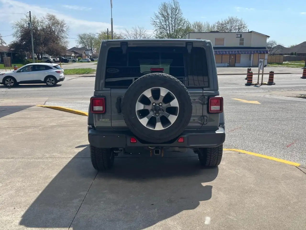 Jeep Wrangler снимка Jeep Wrangler