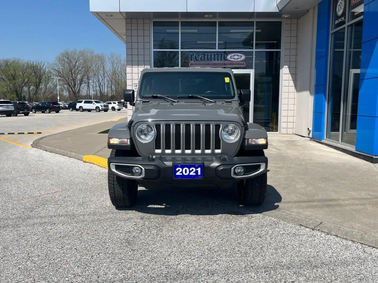 Jeep Wrangler снимка Jeep Wrangler