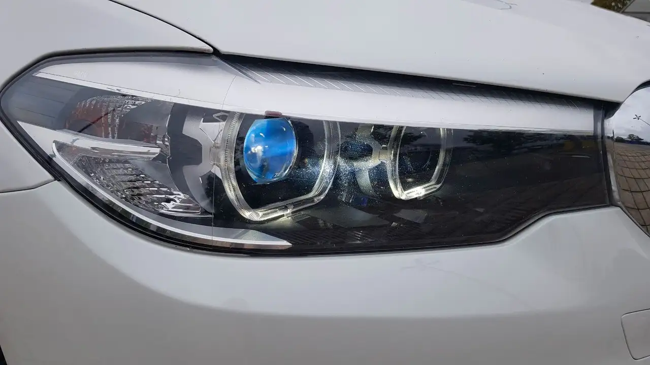 2017 BMW 520 d Touring A, photograph 8