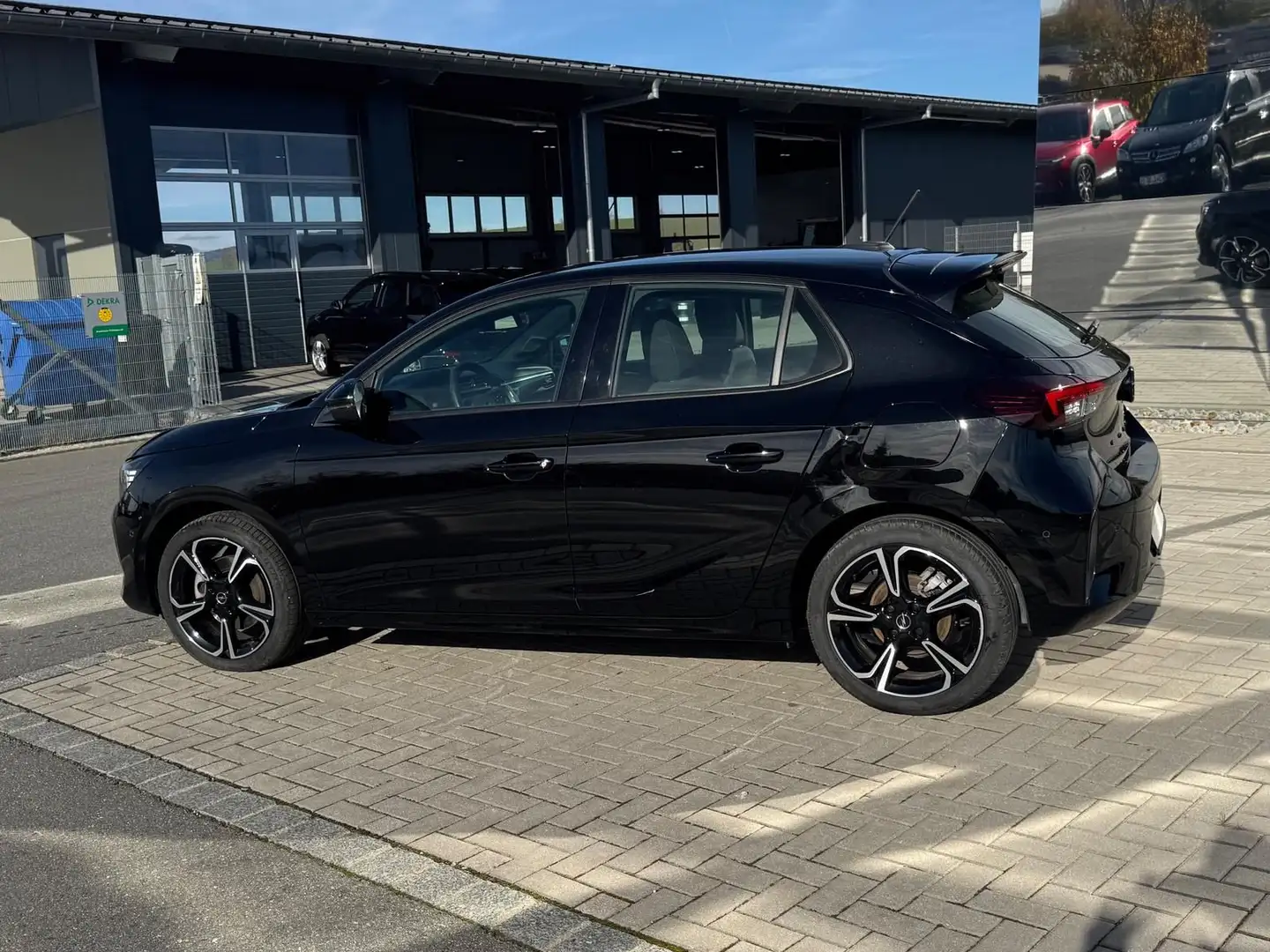 Opel Corsa 1.2 T 101 PS GS-Line AT Sitzheizung Schwarz - 2