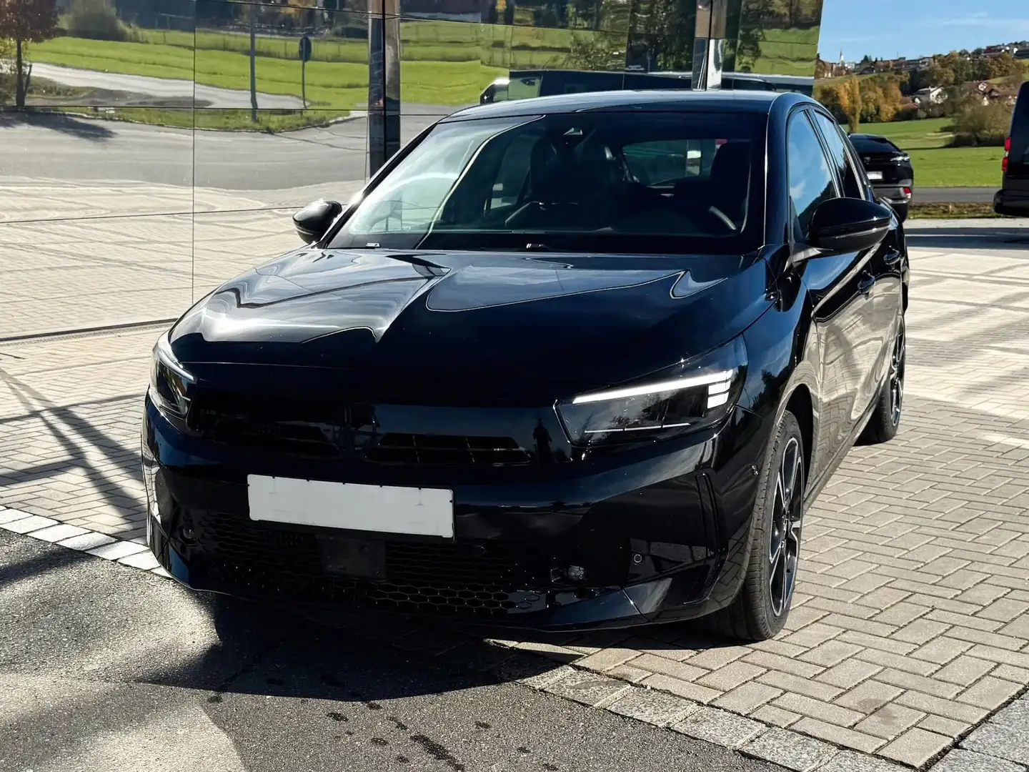 Opel Corsa 1.2 T 101 PS GS-Line AT Sitzheizung Schwarz - 1