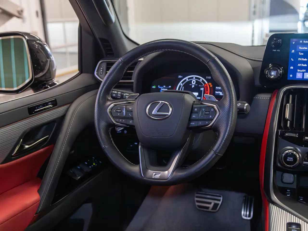 Lexus LX снимка Lexus LX