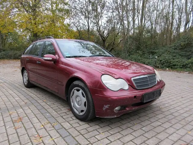 Mercedes-Benz C 180