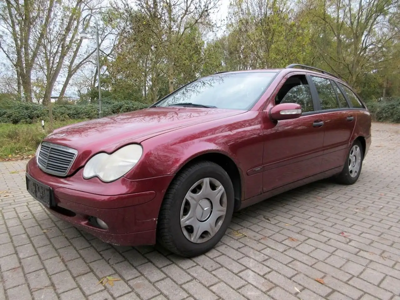 Mercedes-Benz C 180