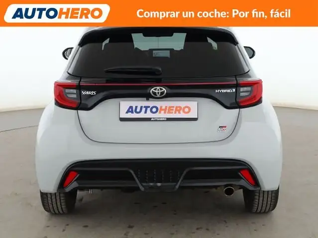 Toyota Yaris view 5