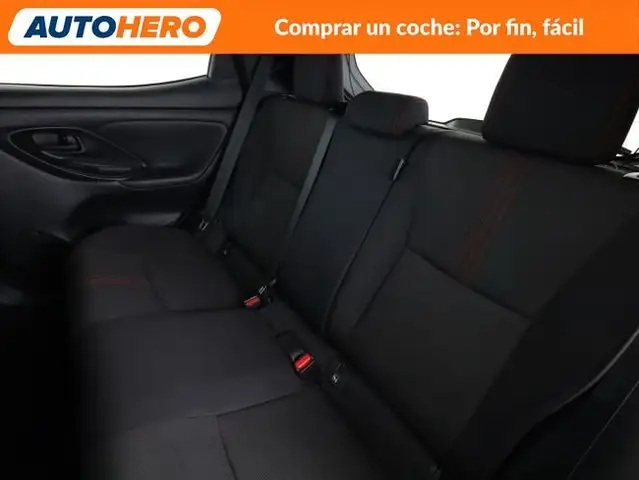 Toyota Yaris view 15