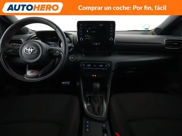Toyota Yaris view 13