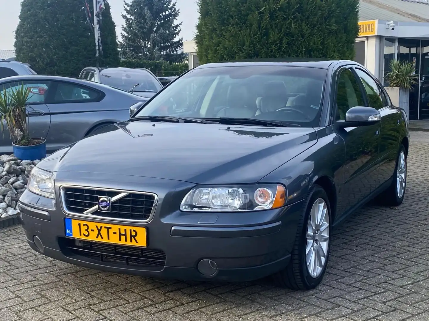 Volvo S60 2.4 D5 2007 Automaat Youngtimer 181.000 KM Trekhaa Szary - 1