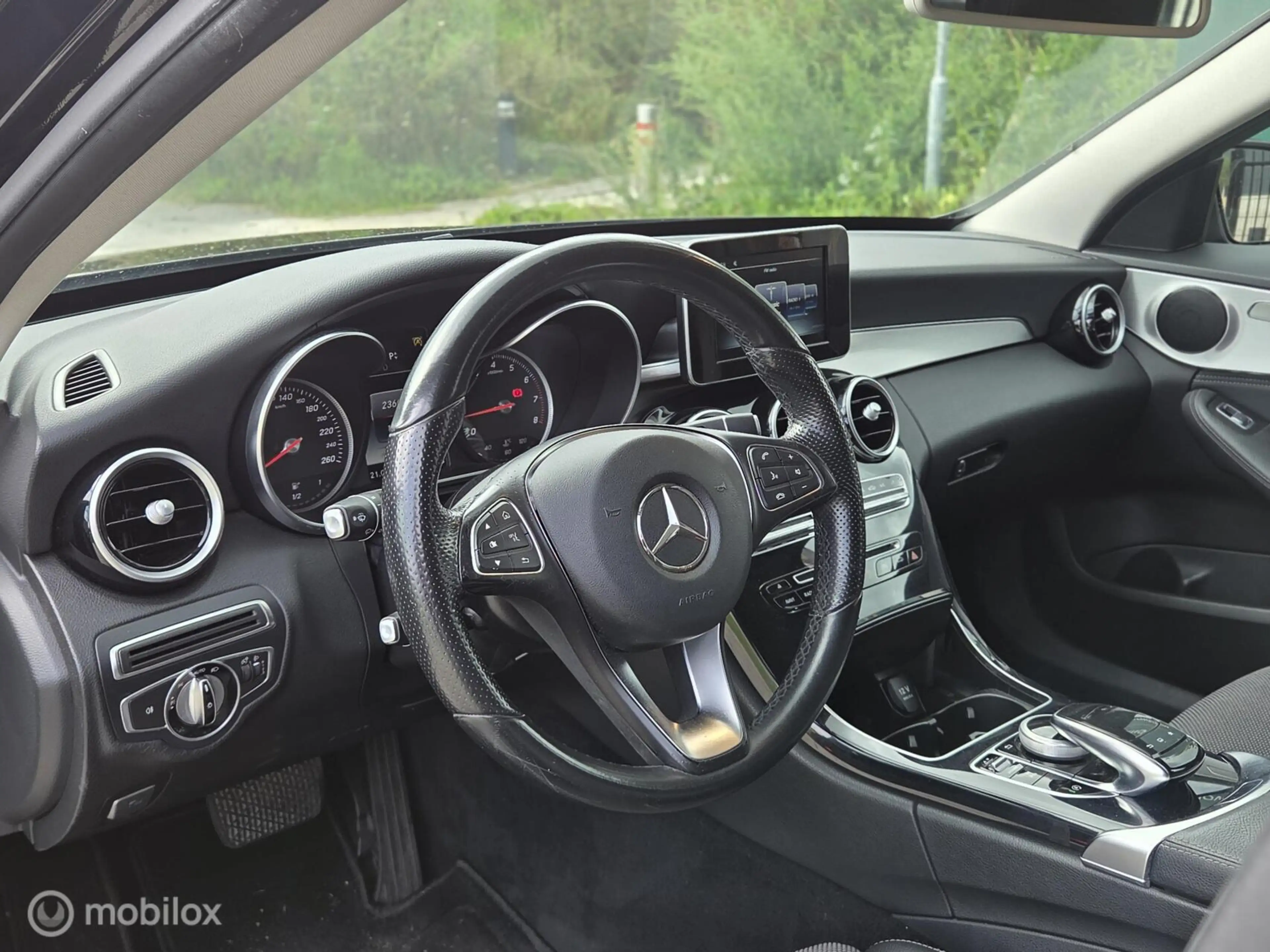 Mercedes-Benz C 180 Estate — photo 5