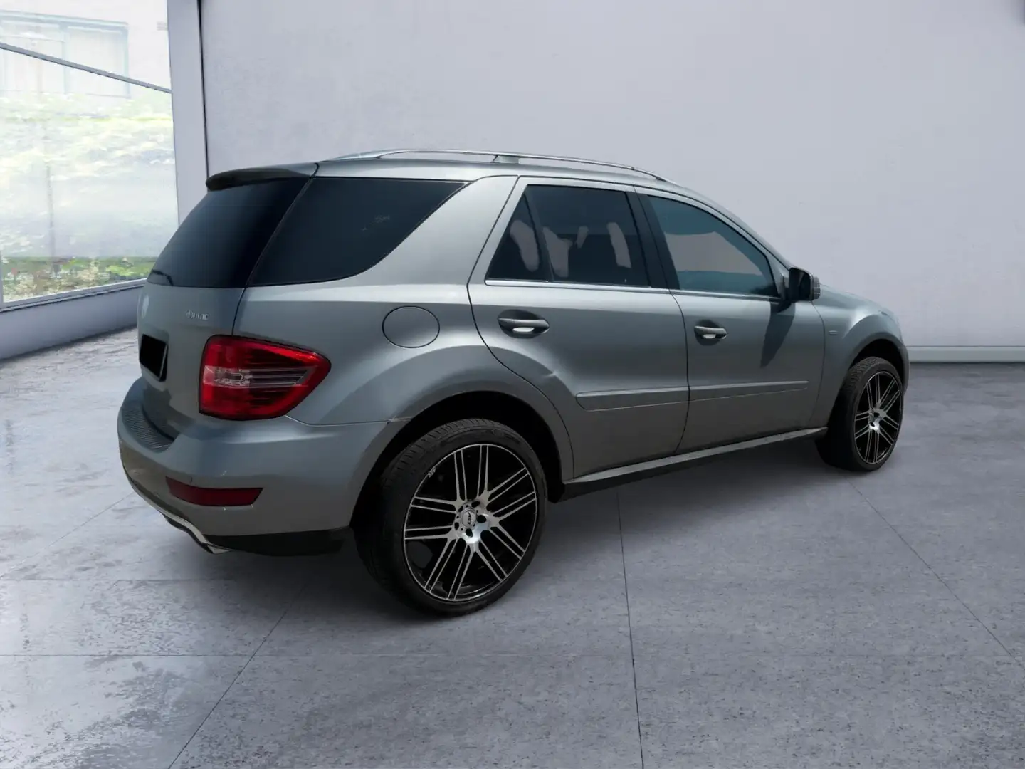 Mercedes-Benz ML 350 CDI 4MATIC Aut. DPF Grau - 1