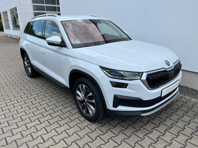 Skoda Kodiaq 1.5 TSI DSG NAVI RF-Kamera 19 Zoll PDC — photo 4