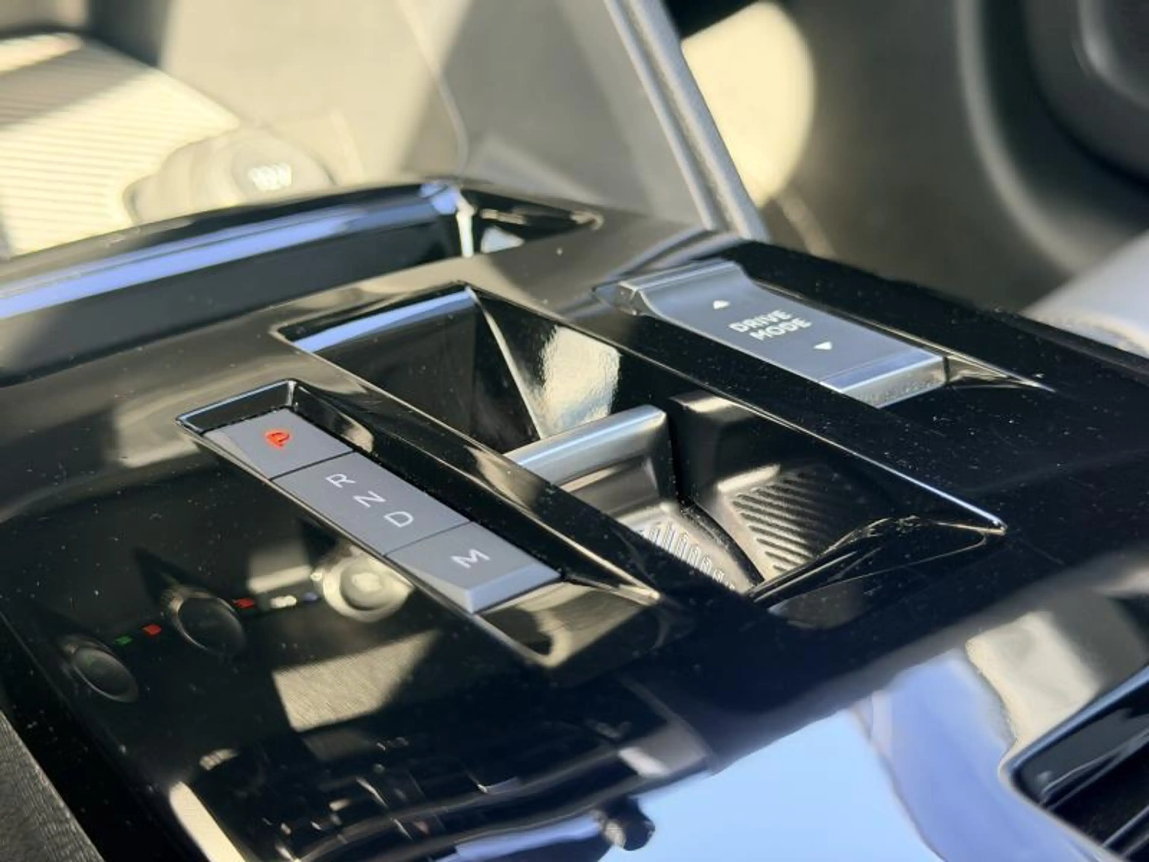 Citroen C4 Automatique - MAX -130ch - Gps - Carplay/AndroidAu — photo 8