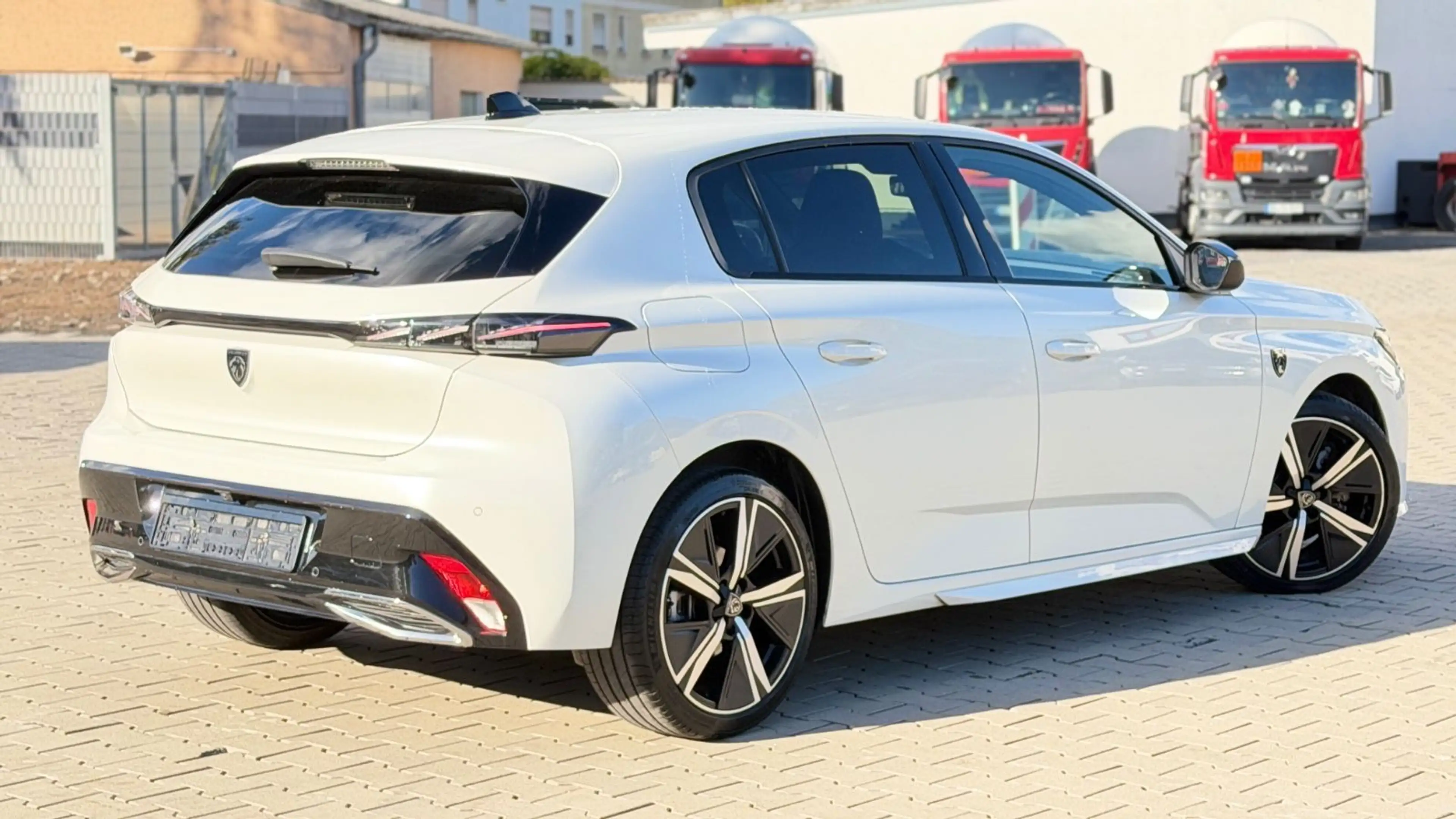 Peugeot 308 GT PureTech130 Sport DriveAssist Eu6 Tausch — photo 9