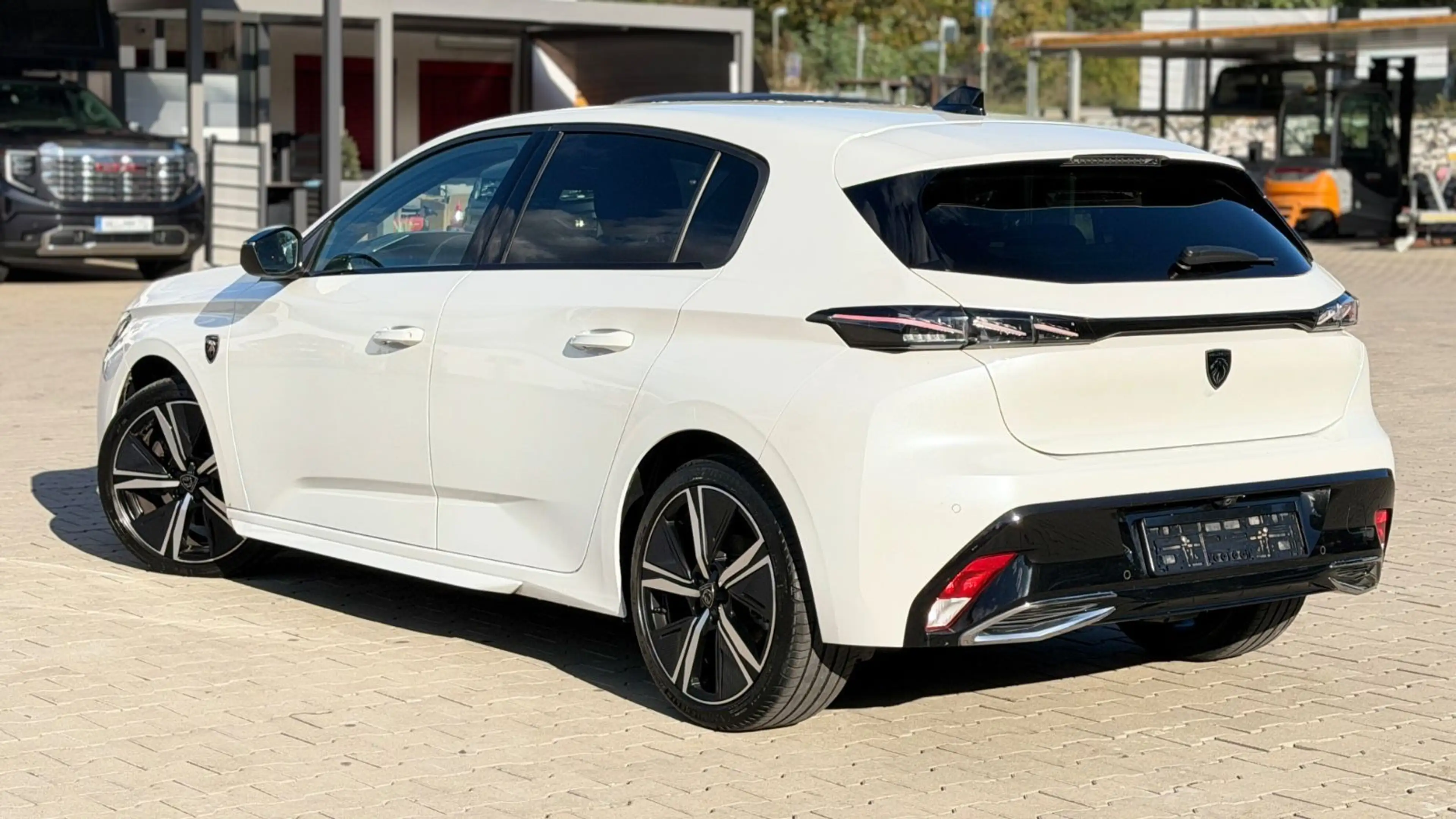 Peugeot 308 GT PureTech130 Sport DriveAssist Eu6 Tausch — photo 6