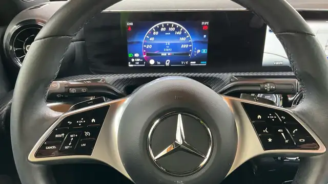 Mercedes-Benz A-Class view 9