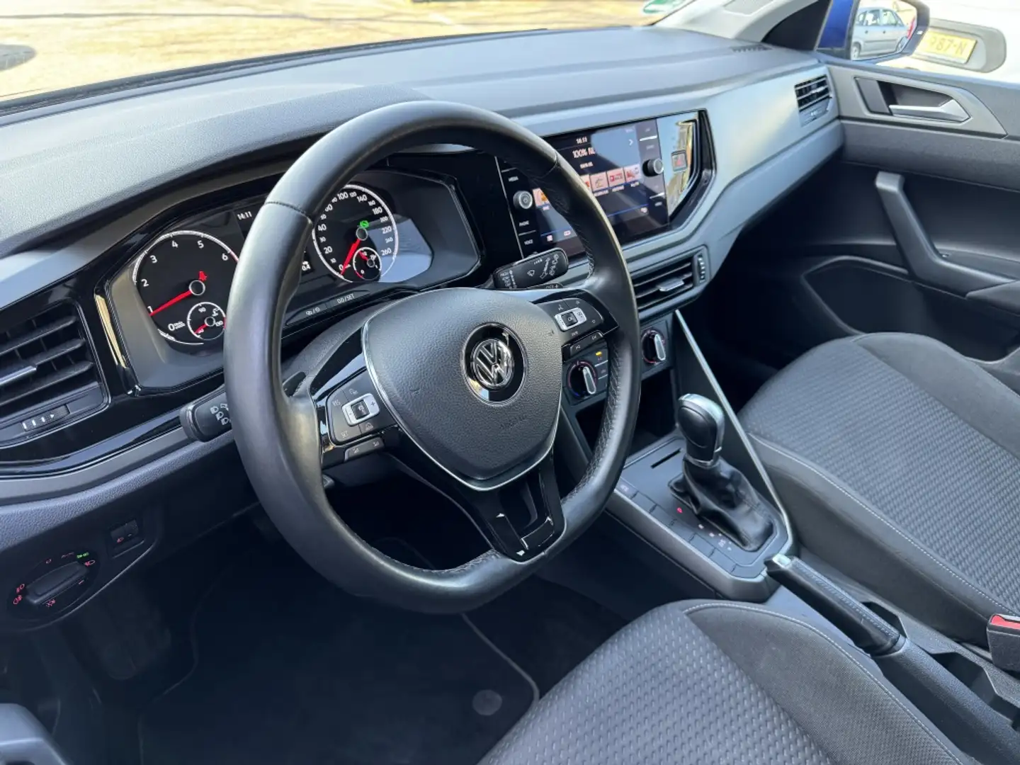 Volkswagen Polo 1.0 TSI R-Line 116PK DSG ACC CARPLAY plava - 2
