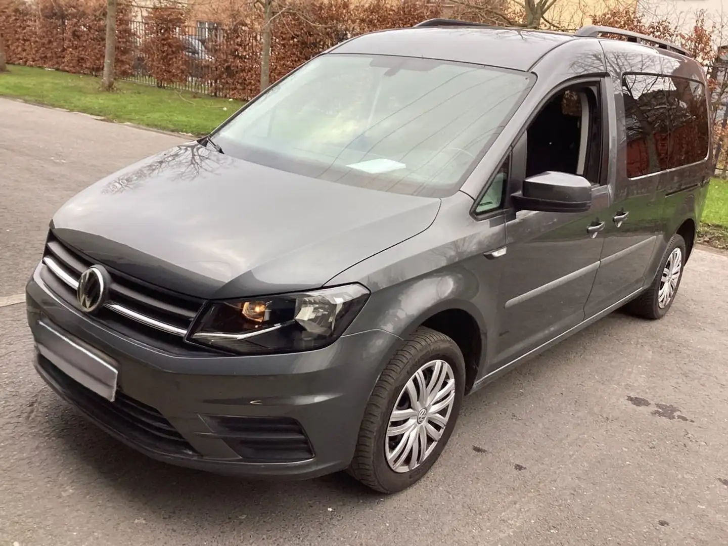 Volkswagen Caddy Kombi Maxi 2,0 TDI Grau - 1