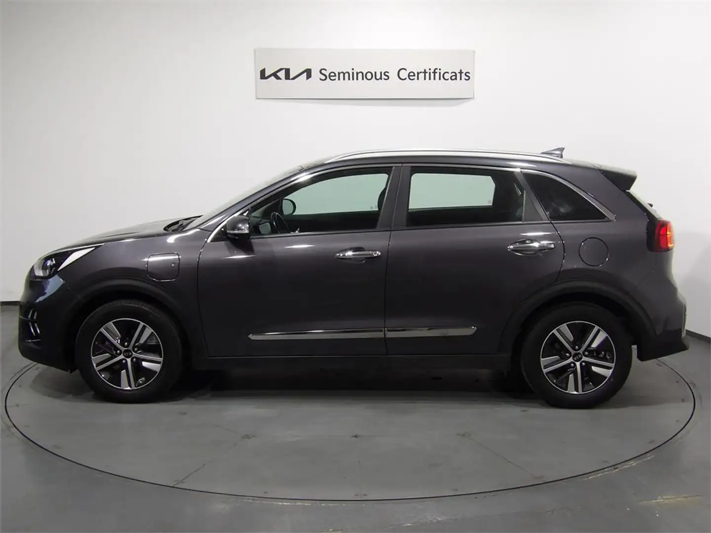 Kia Niro 1.6 HEV Drive - 2