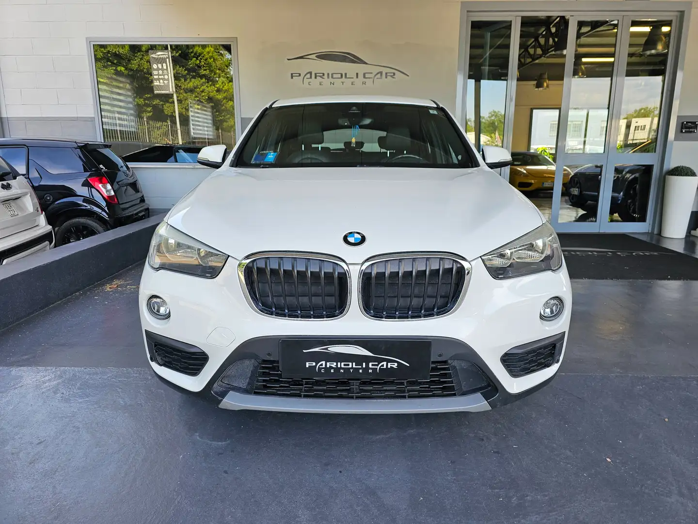 BMW X1 X1 xdrive20d Sport auto Blanc - 1