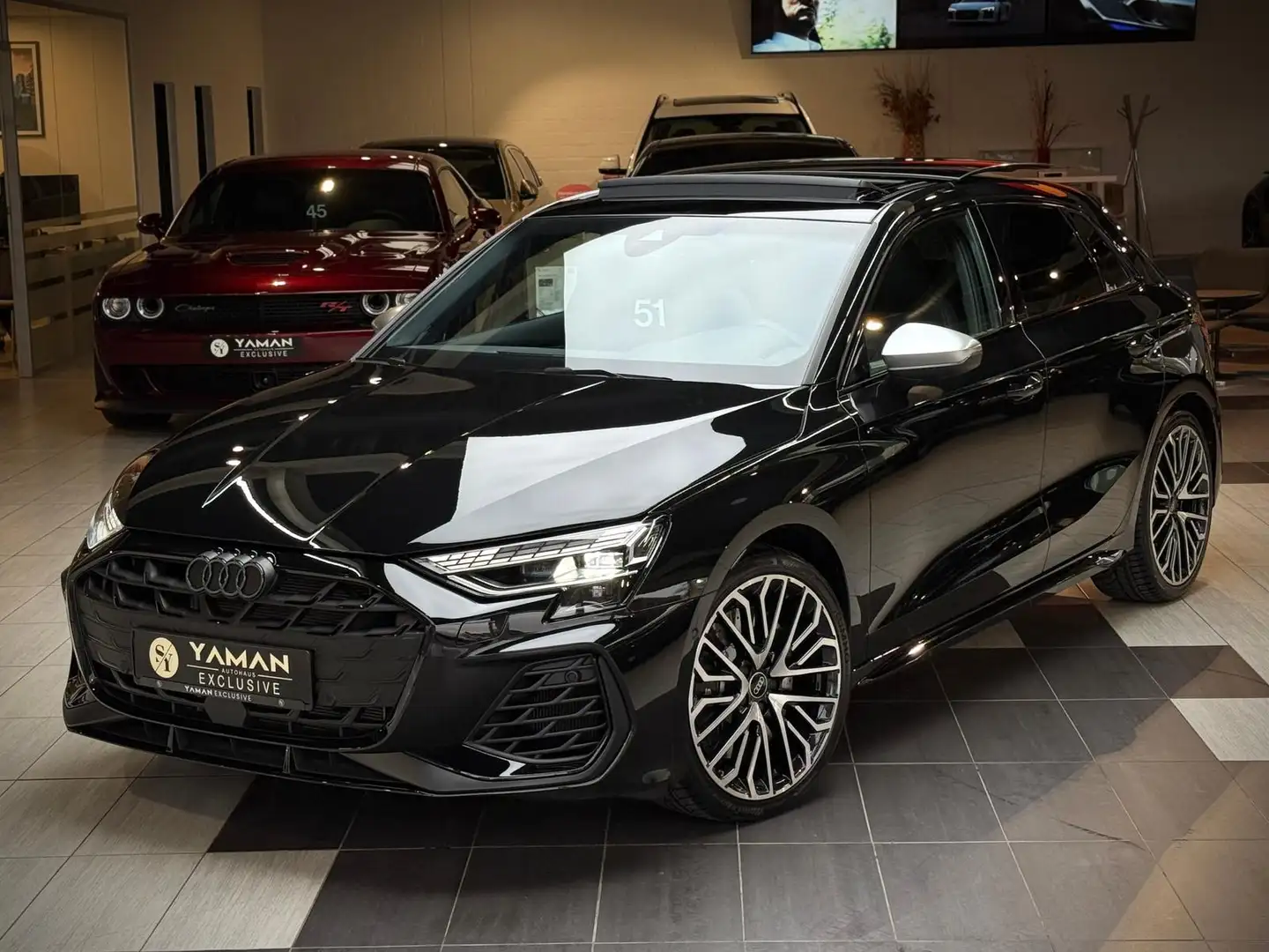 Audi S3 2.0 TFSI Q*Pano*Sonos*Matrix*KeylessGO*S-Sitz Schwarz - 1