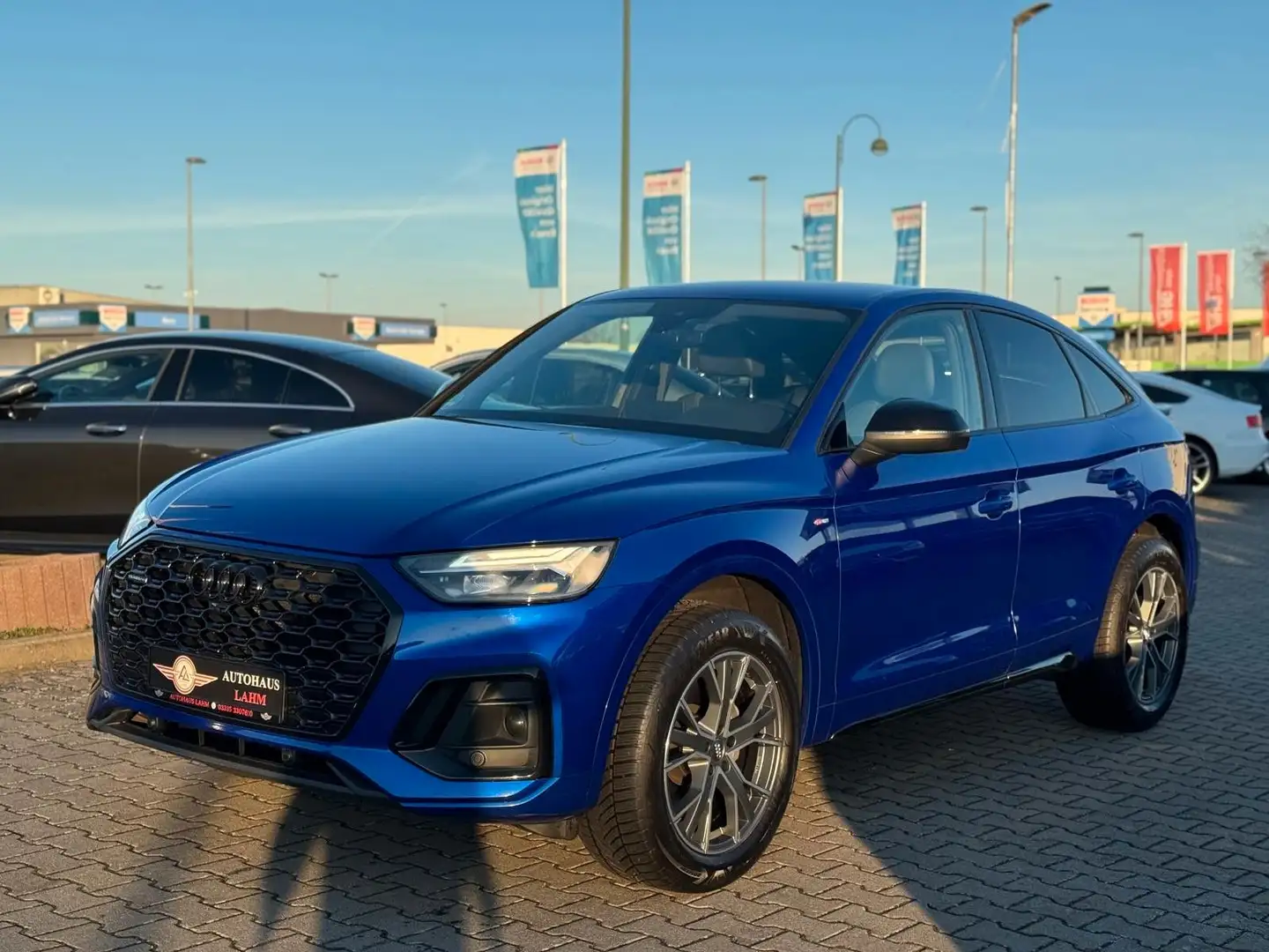 Audi Q5 Sportback 40 TDI quattro"S-lINE-PLUS"AHK*DAB* Blau - 2
