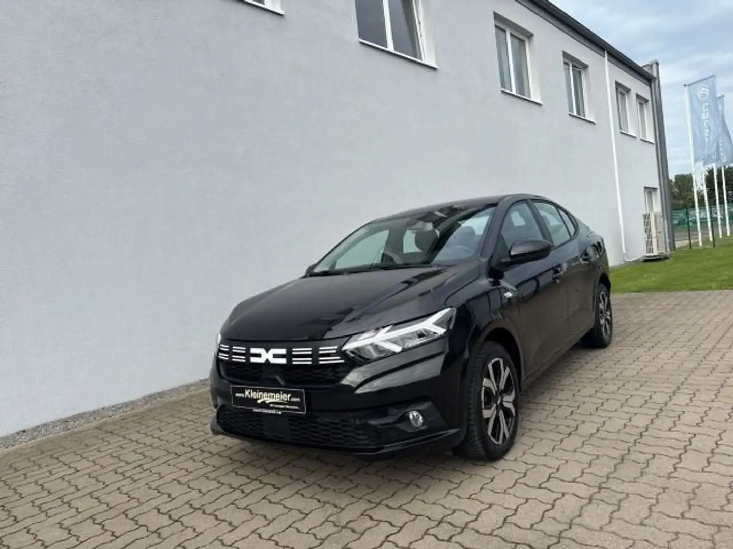 Dacia Logan Black Edition TCE 90 CVT*RFK*SHZ*PDC* Schwarz - 2