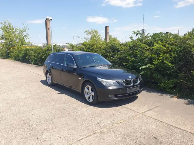 BMW 530 5 Touring 530d xDrive/Navi Professional/StHZ/SHZ