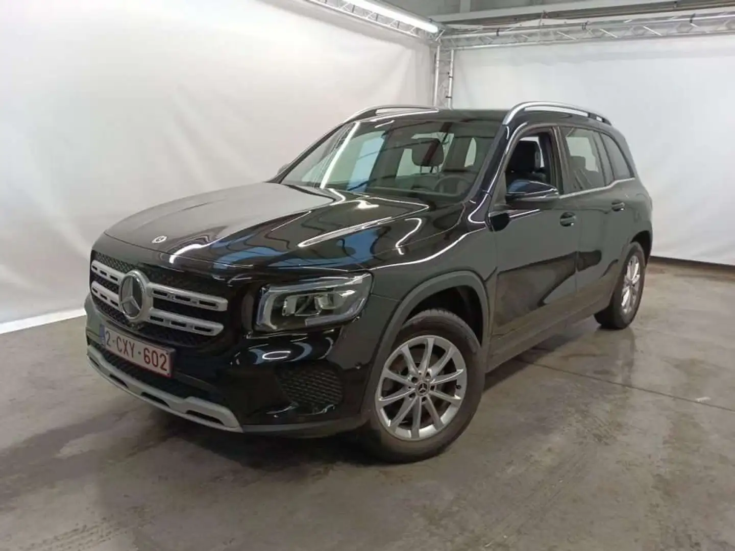 Mercedes-Benz GLB 180 d 8GTRONIC **CUIR-LED-CAMERA-NAVI-PARKING** Noir - 2