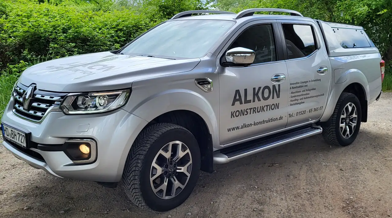 Renault Alaskan