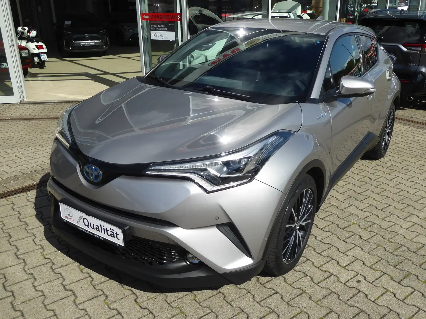 Toyota C-HR 1.8H Team D. Silber - 1