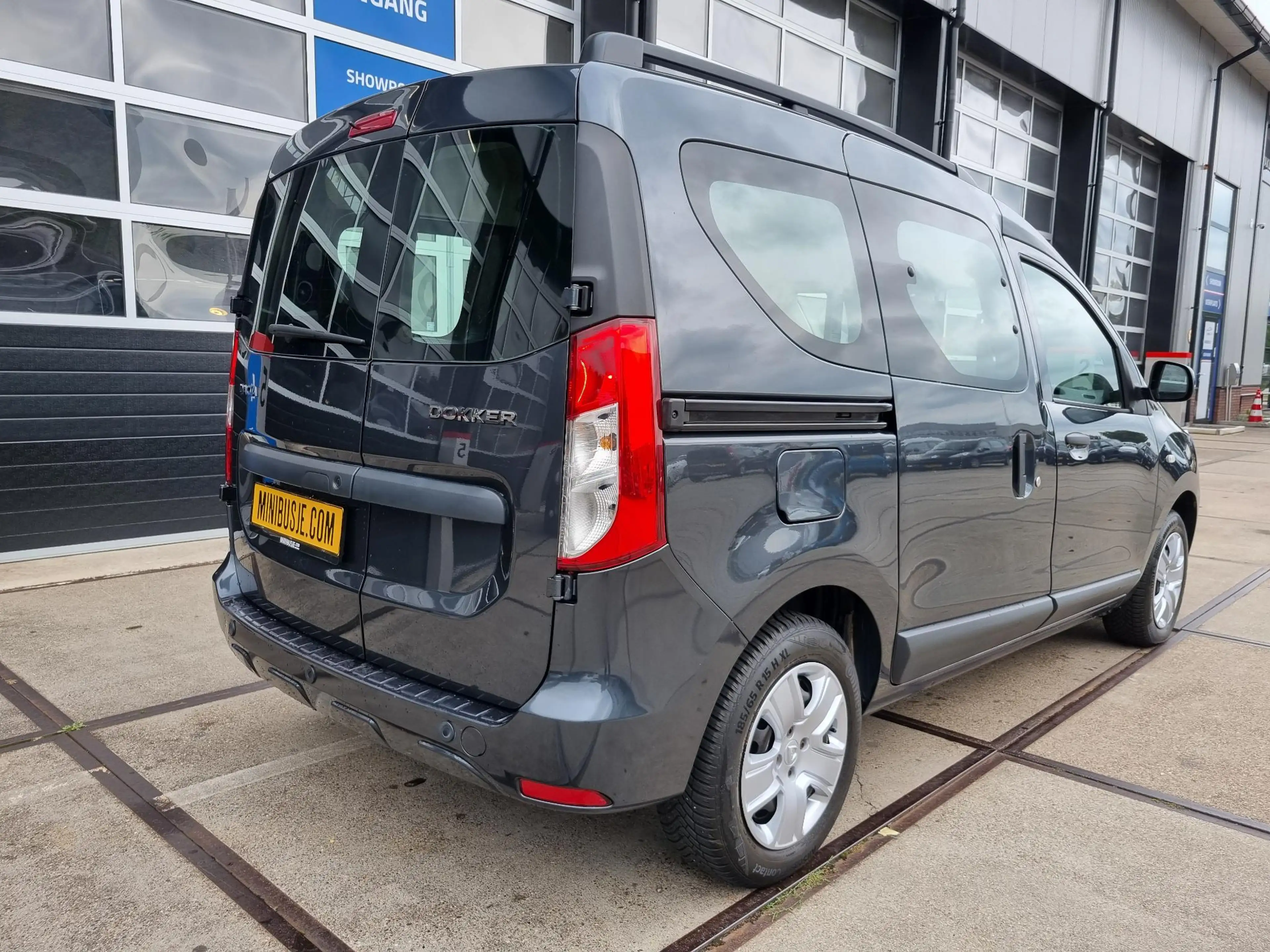 Dacia Dokker 1.3 TCe Comfort NAVI / CRUISE / AIRCO / PDC — photo 4