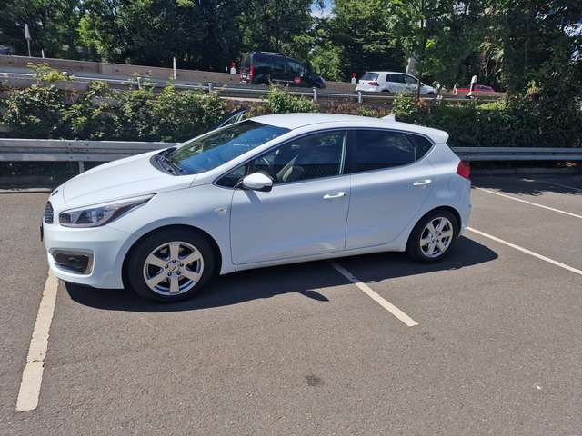Kia Ceed / cee'd Ceed 1.6 CRDi 136 ISG Edition 7