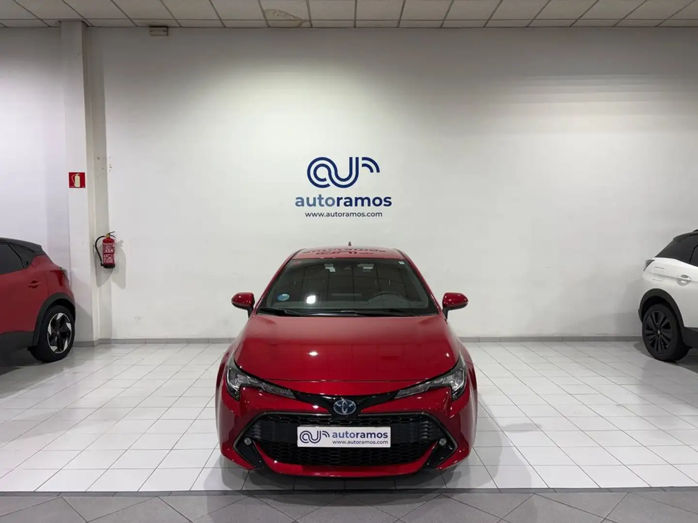 Toyota Corolla 125H Active Tech Rouge - 2
