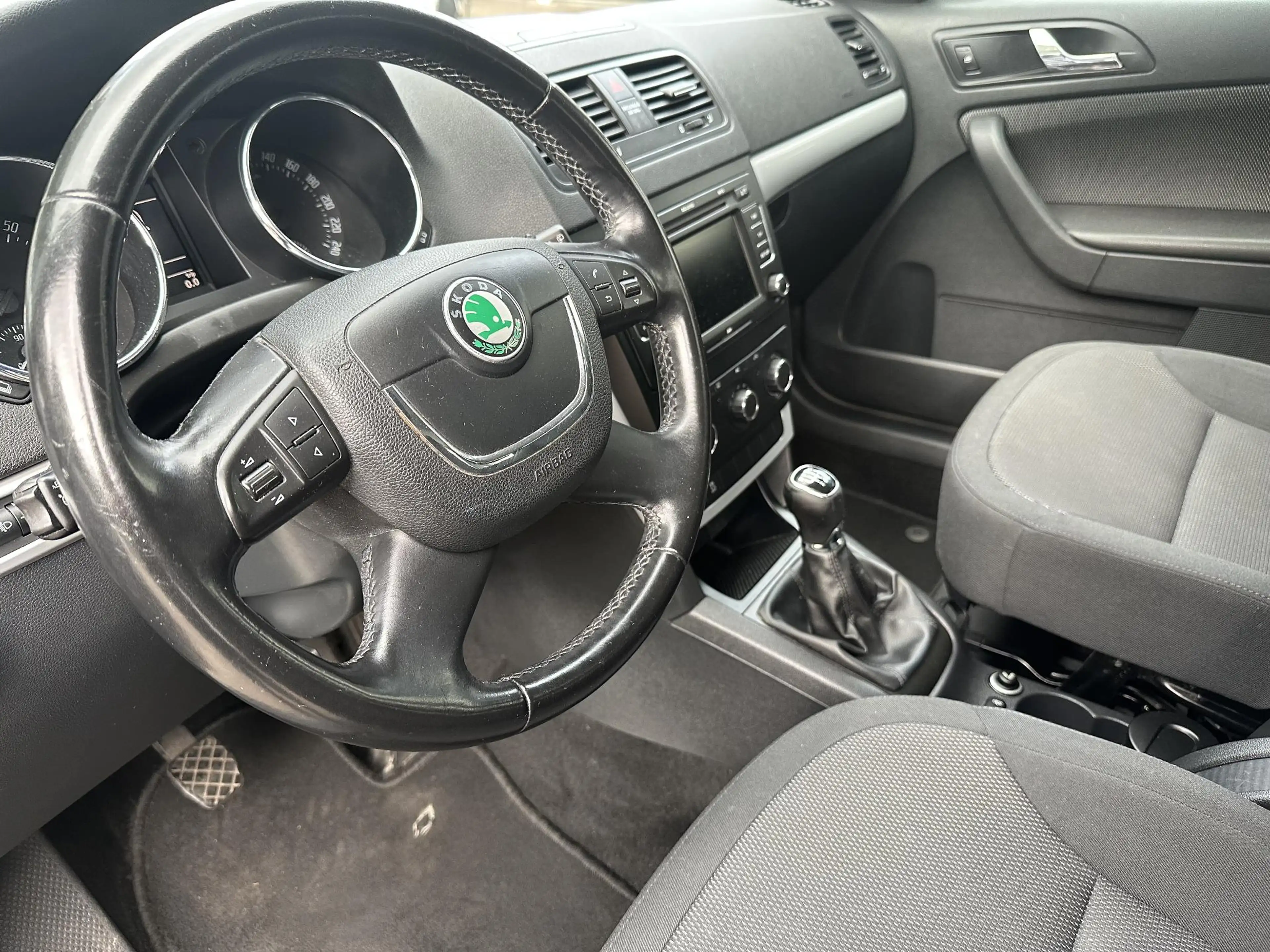 Skoda Yeti 1.2 TSI Ambition /Nieuwe apk bij afelvering/CC/All — photo 12