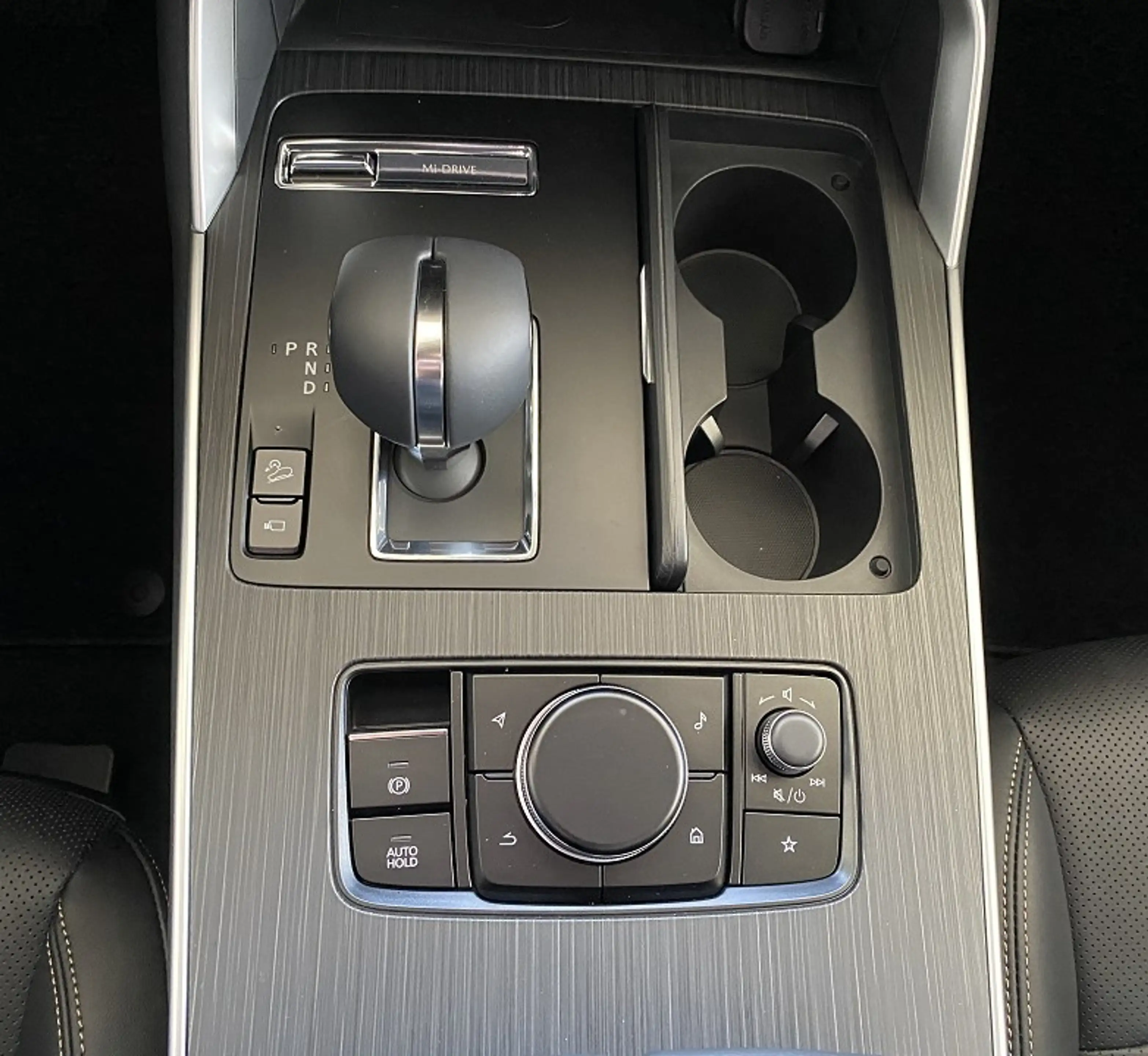 Mazda CX-60 3.3 AWD Homura Plus AUTOMATIK Matrix, Pano, Leder, — photo 9