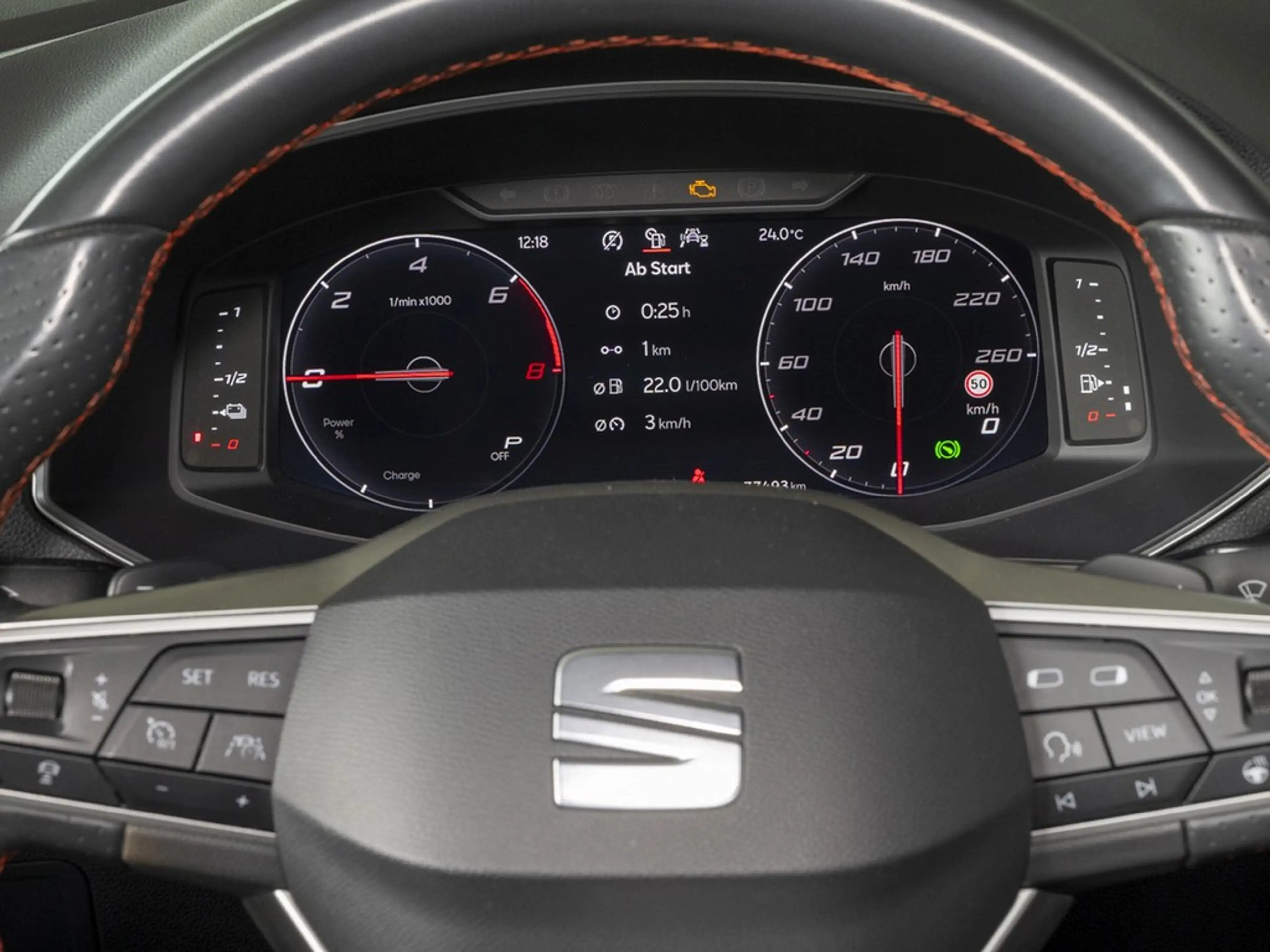 SEAT Tarraco 1.4 TSI DSG e-Hybrid FR 20" Navi Pano ACC — photo 15