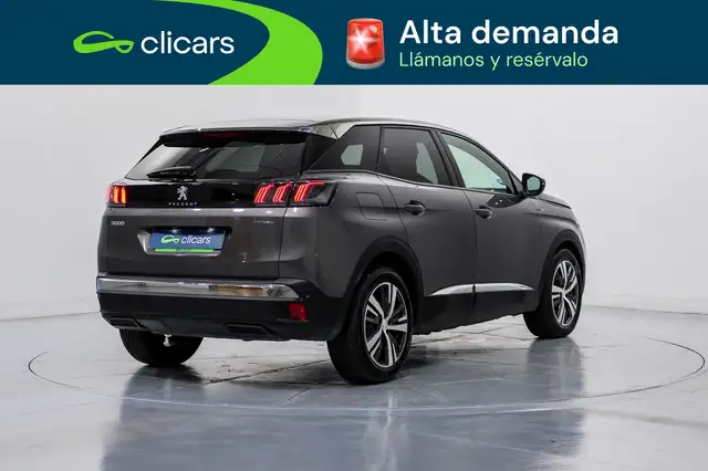 Peugeot 3008 view 5