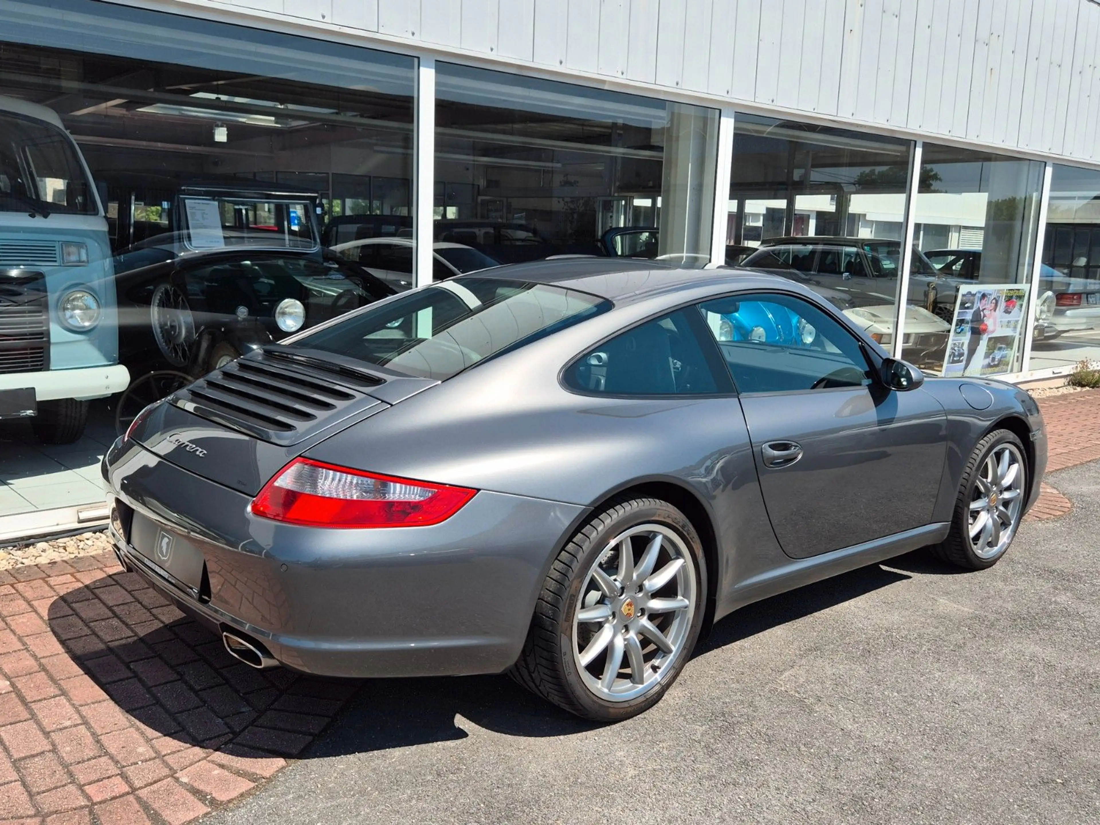 Porsche 997 Carrera/Dt./Historie/Meteor Grau/Top — photo 12