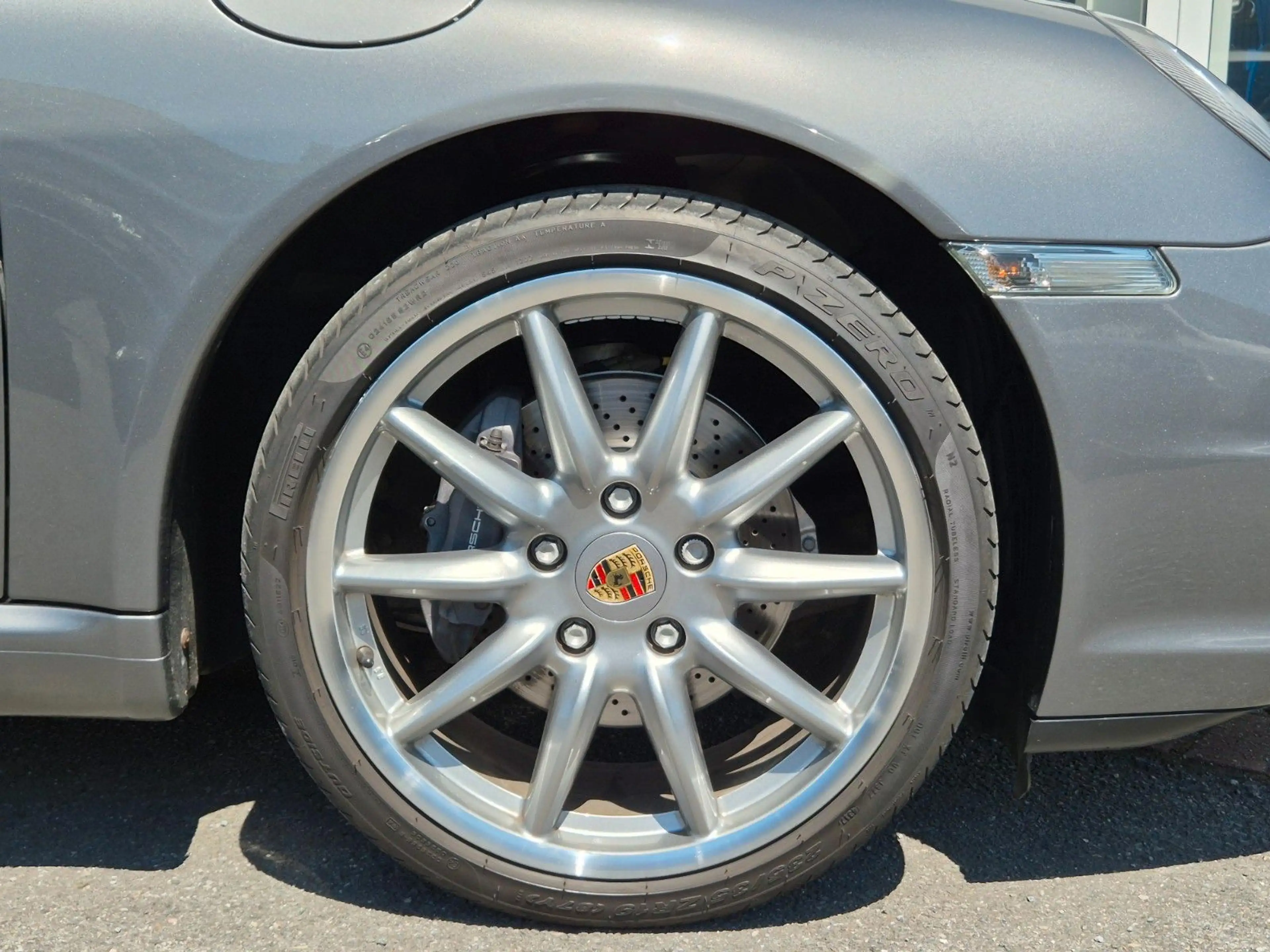 Porsche 997 Carrera/Dt./Historie/Meteor Grau/Top — photo 9