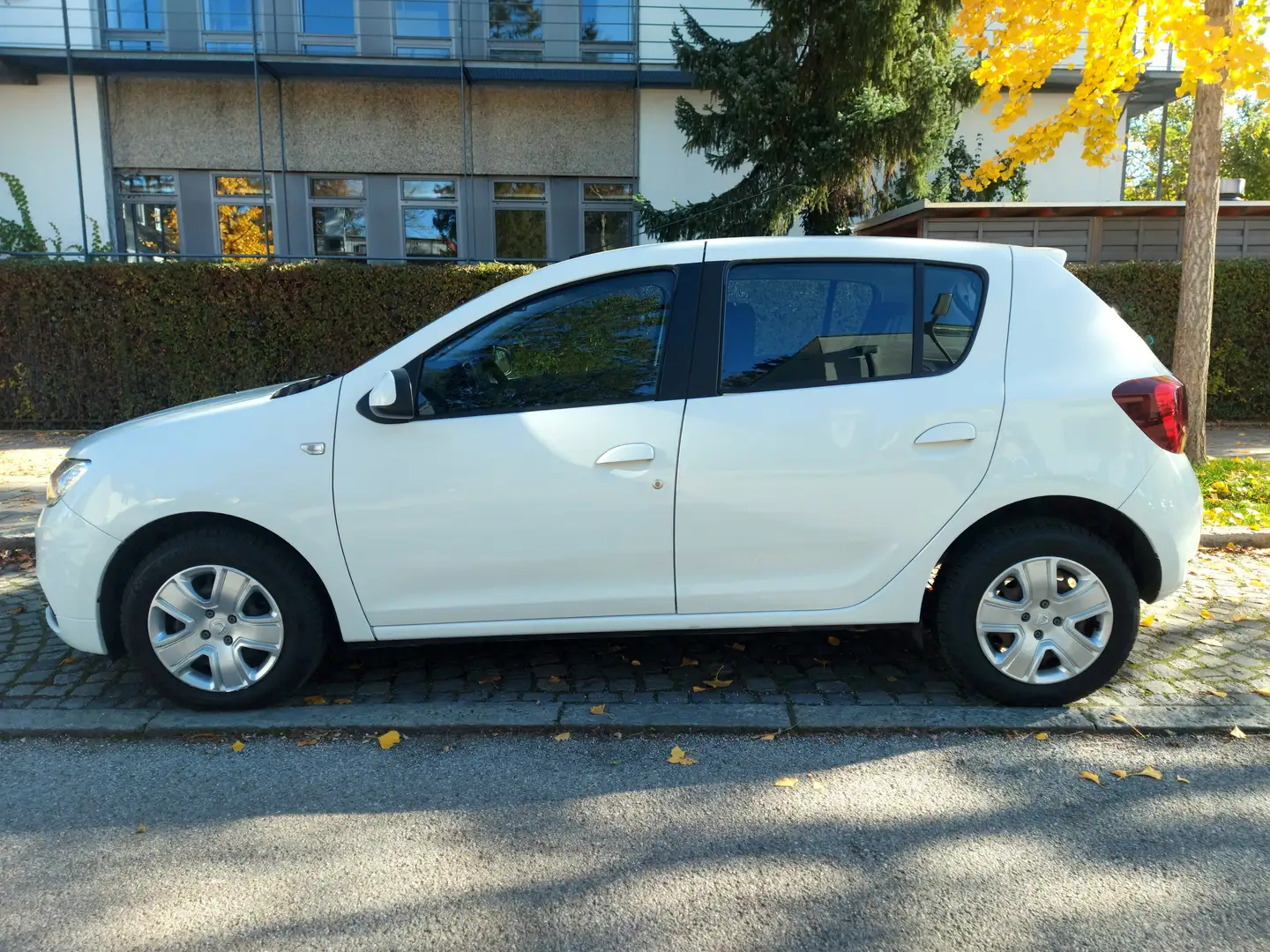 Dacia Sandero Lauréate TCe 90 S Weiß - 2