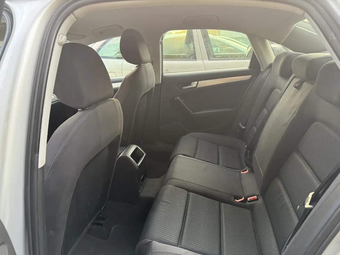 Audi A4 2.0 tdi fap - 1