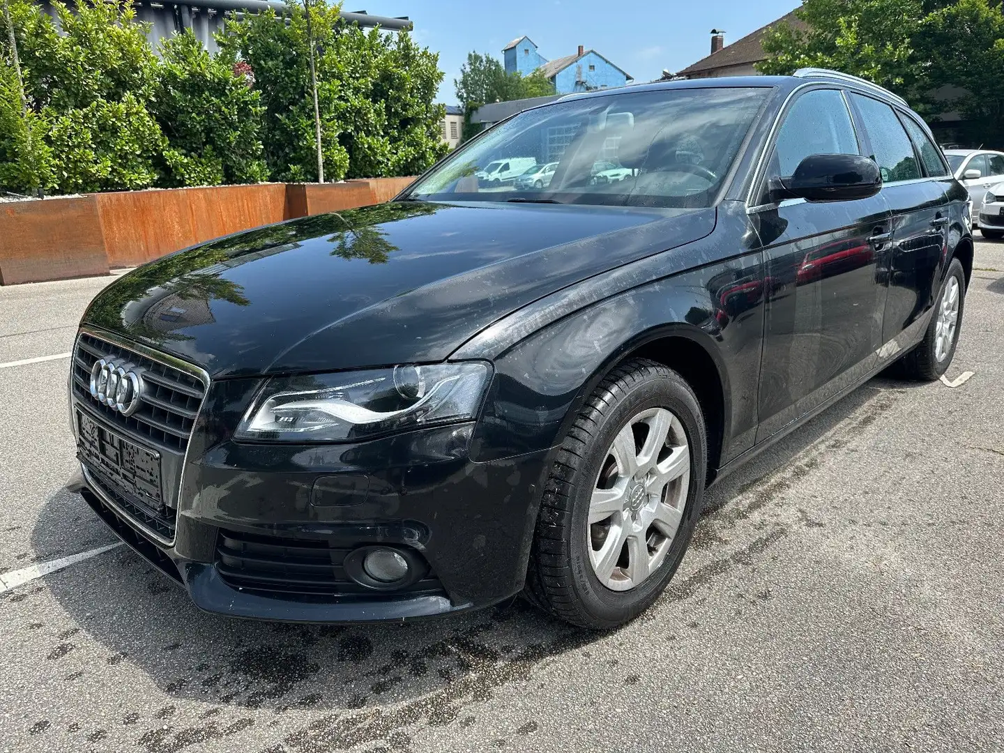 Audi A4 Avant Ambiente Zwart - 1