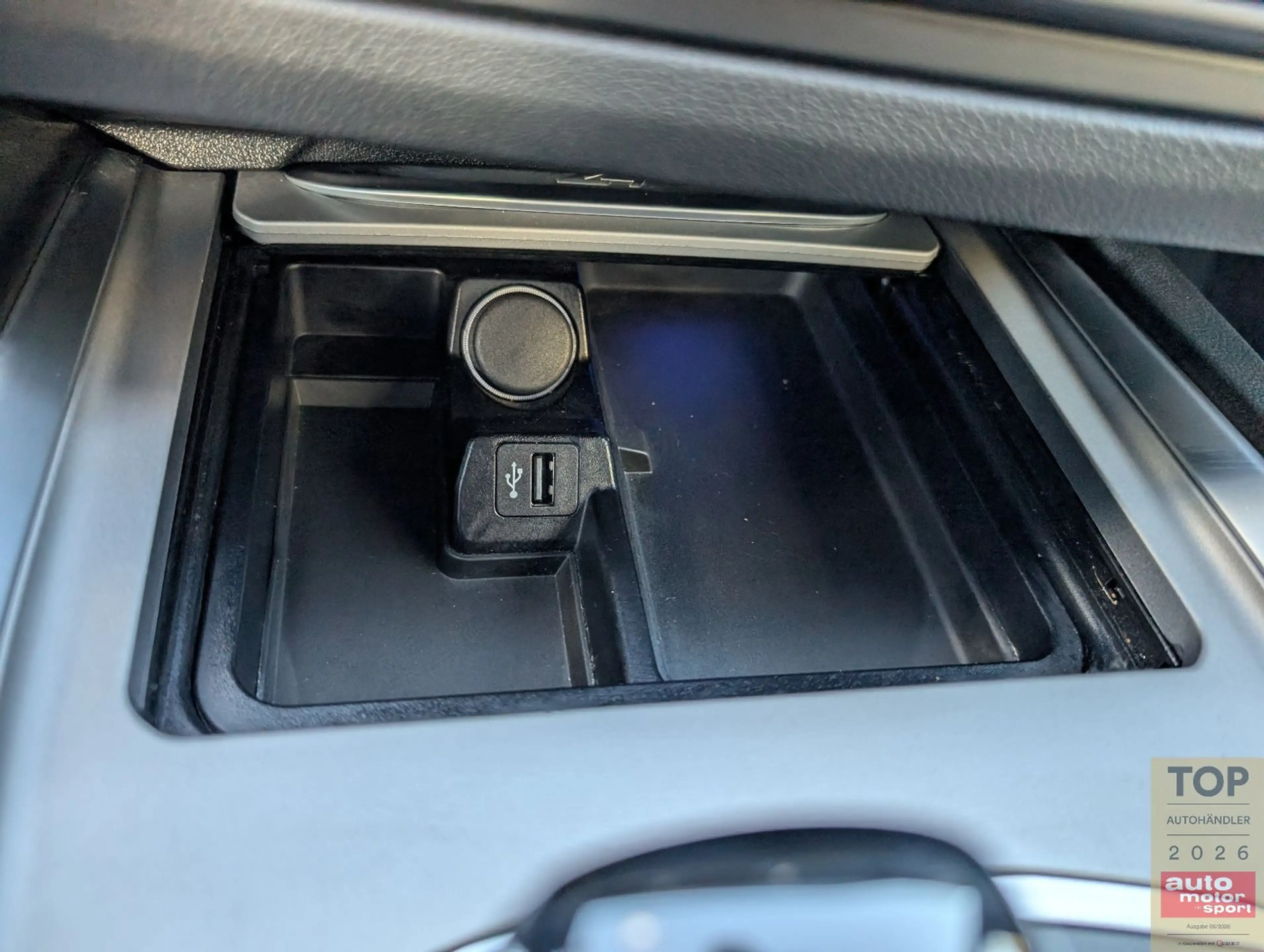 BMW Z4 Cabrio 30i sDrive*2.Hd*ACC*LED*Virtual*Assist — photo 38