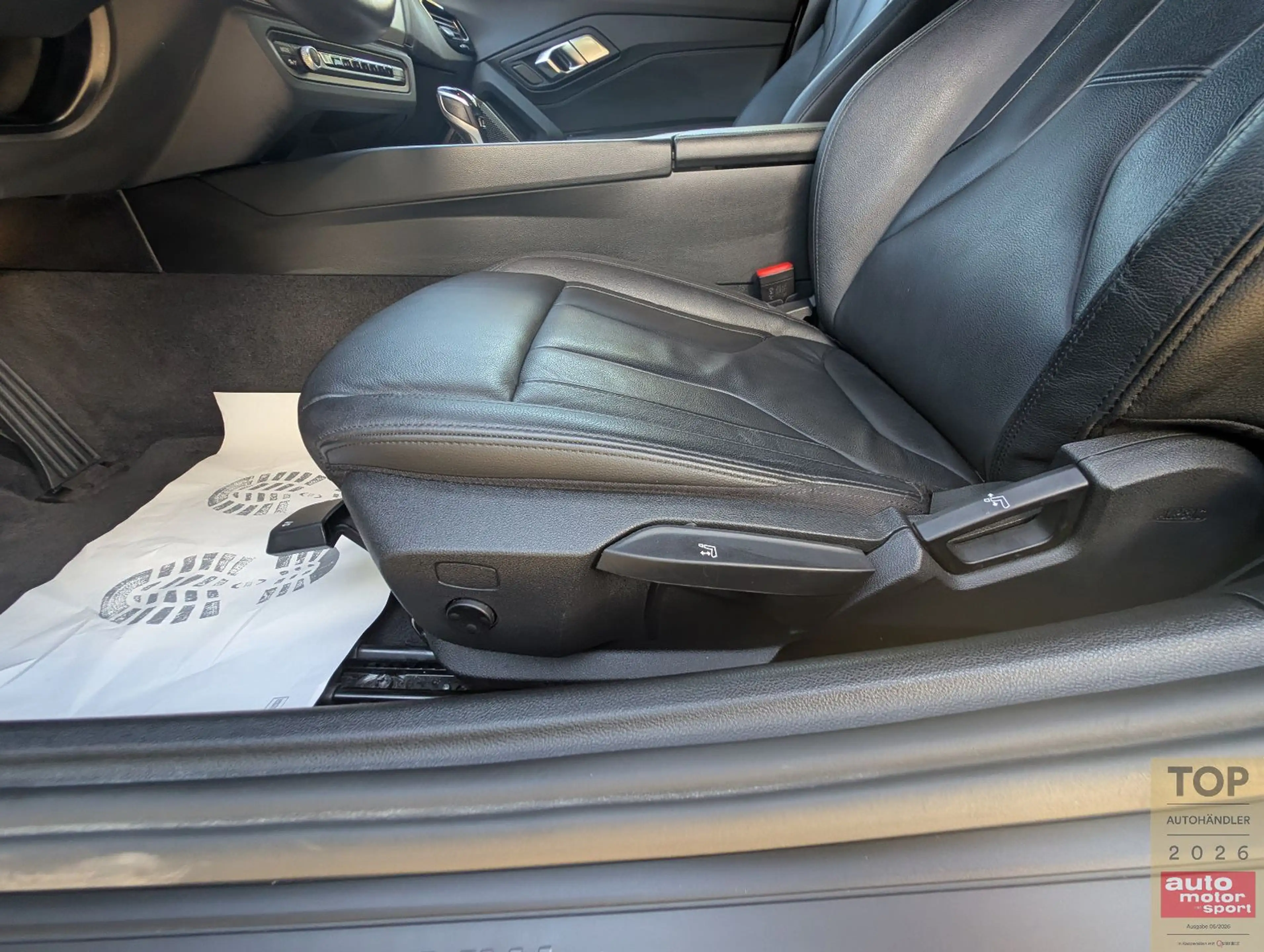 BMW Z4 Cabrio 30i sDrive*2.Hd*ACC*LED*Virtual*Assist — photo 23