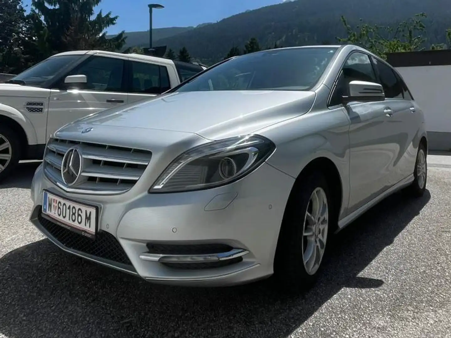 Mercedes-Benz B 180 B 180 CDI A-Edition Plus Aut. A-Edition PLUS Silber - 1