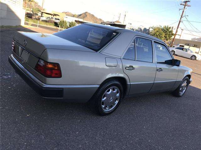 Brugt Mercedes Benz E-Class 400