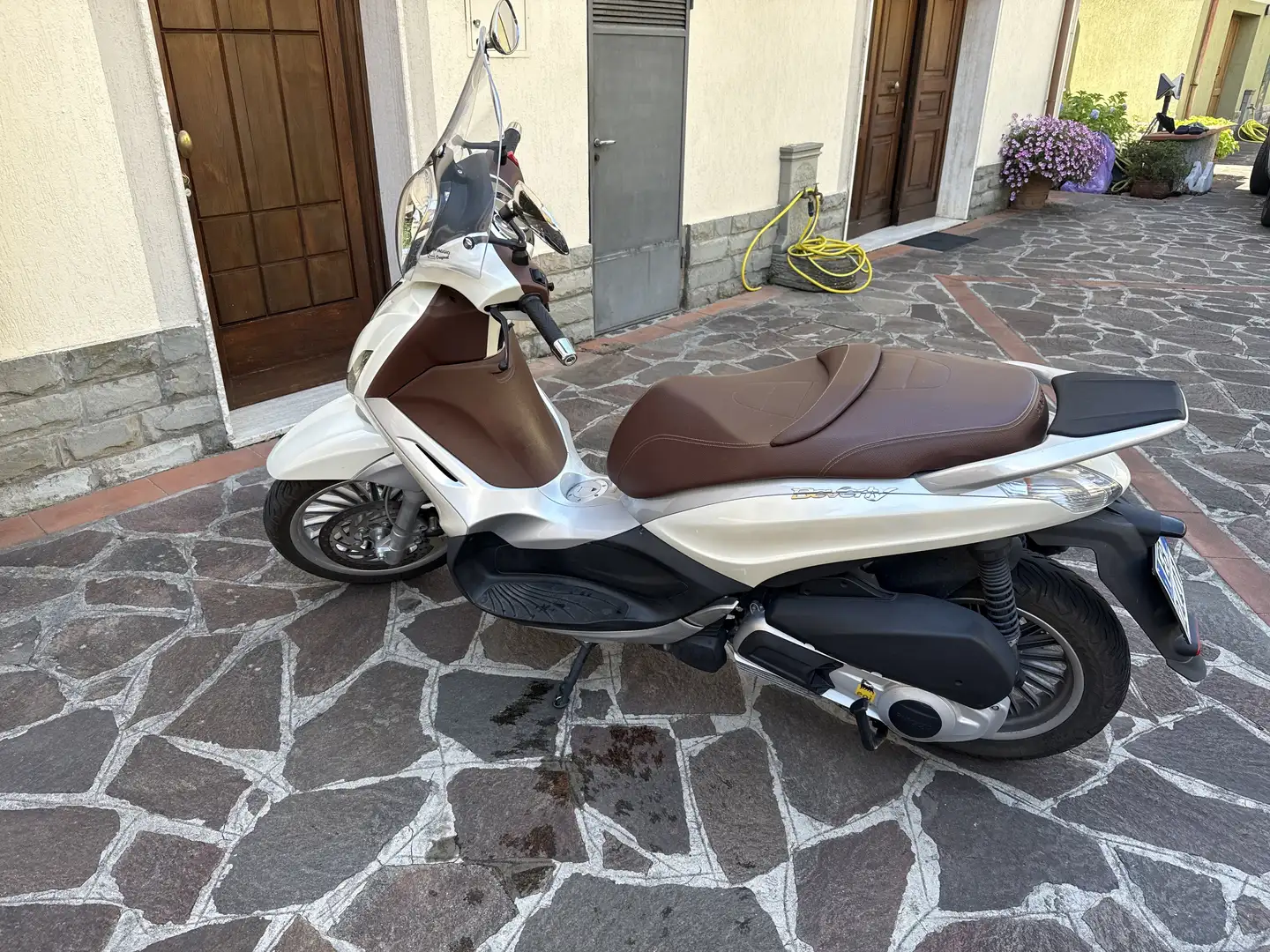 Piaggio Beverly 300 300 ie - 2